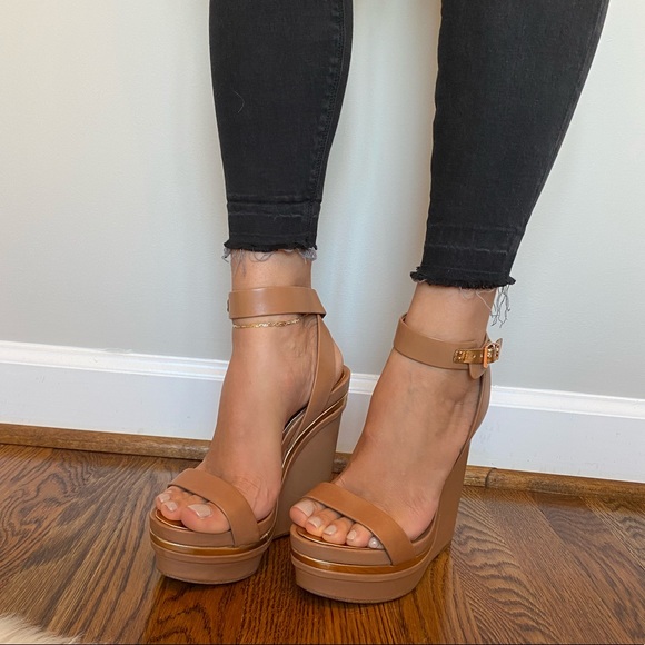 BCBGMaxAzria Shoes - BCBGMaxAzria Laura Wedges size 7